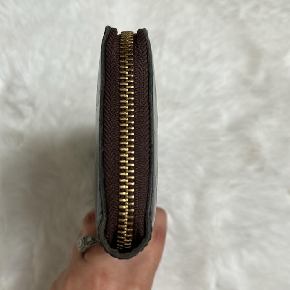 Louis Vuitton Monogram Vernis Amarante zippy wallet - Picture 8 of 13